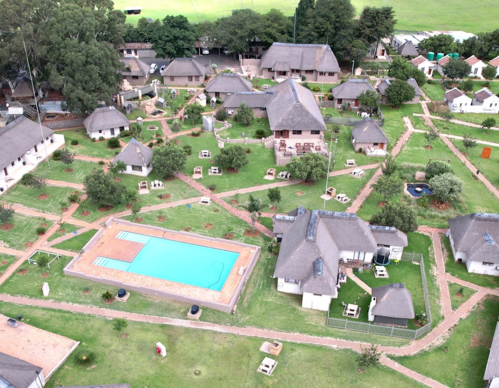 Country resort for sale in Delmas - PRN1602910