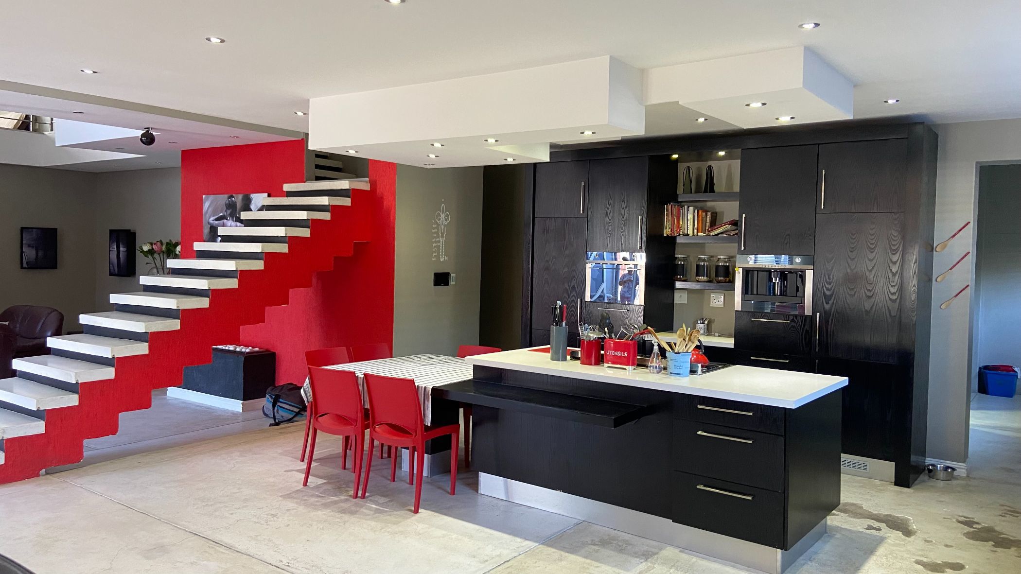 House for sale in Pioneers Park, Namibia - 3NM1603126