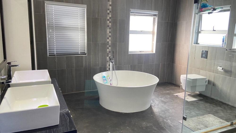 House for sale in Pioneers Park, Namibia - 3NM1603126