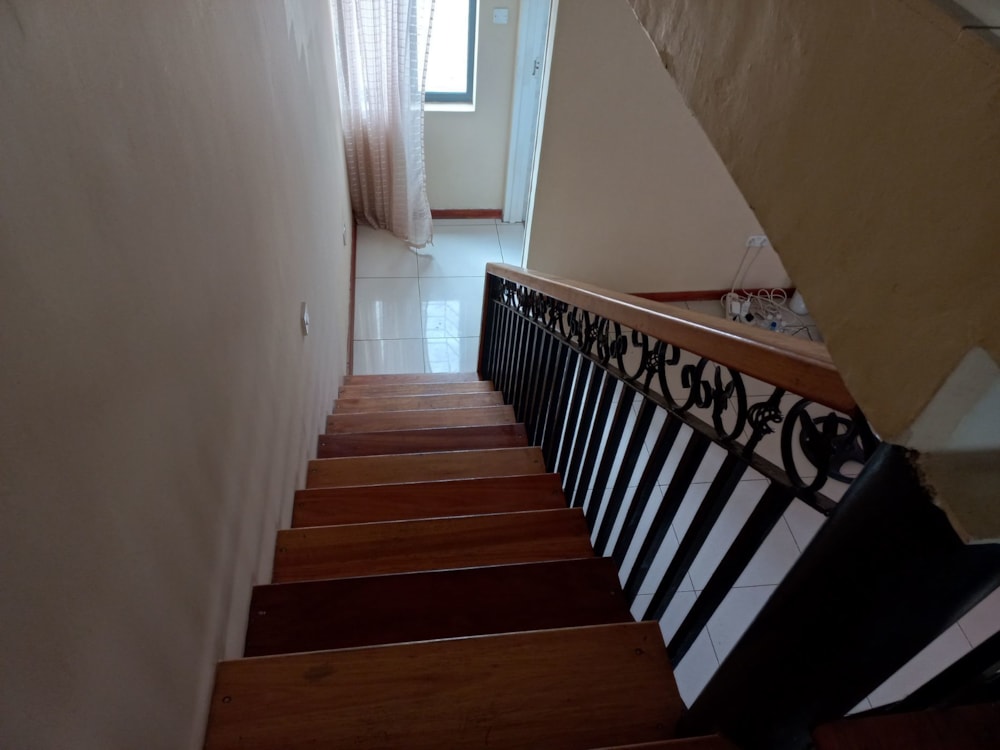 Townhouse to rent in Block 8, Botswana - 3BO1719200