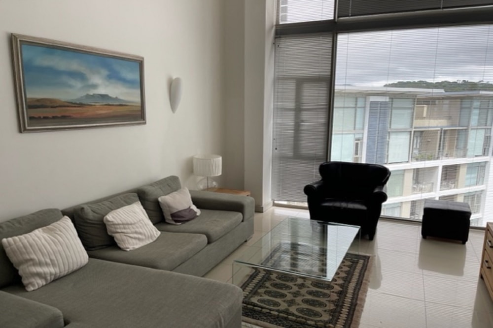 Penthouse apartment let in Claremont, Cape Town - RBL1683549