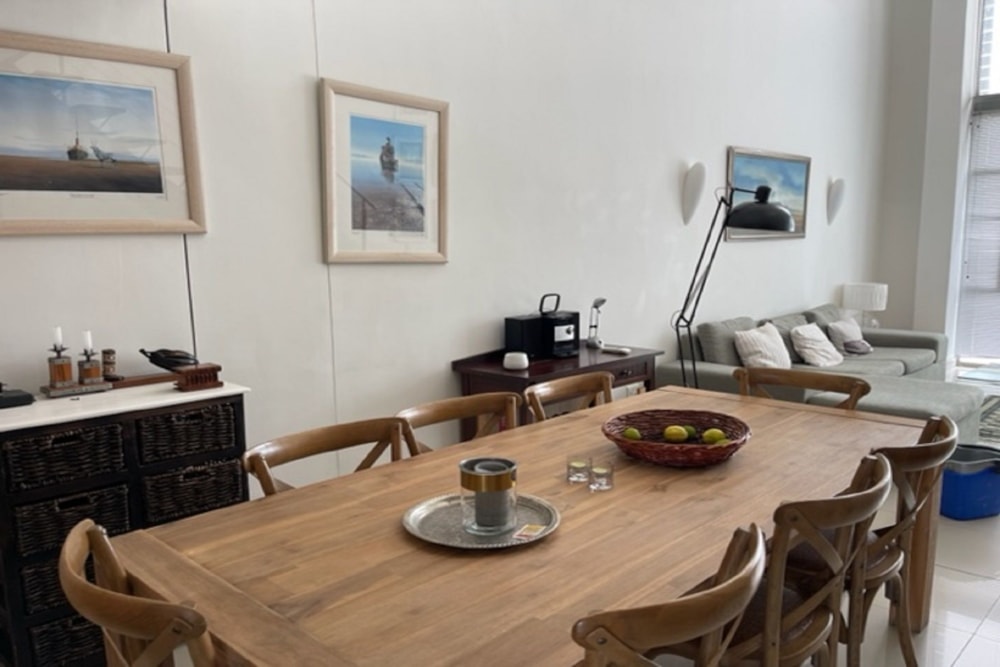 Penthouse apartment let in Claremont, Cape Town - RBL1683549