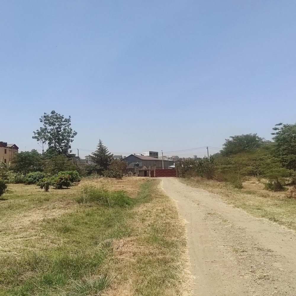 Commercial vacant land for sale in Ruiru , Kenya - 3KE1603396