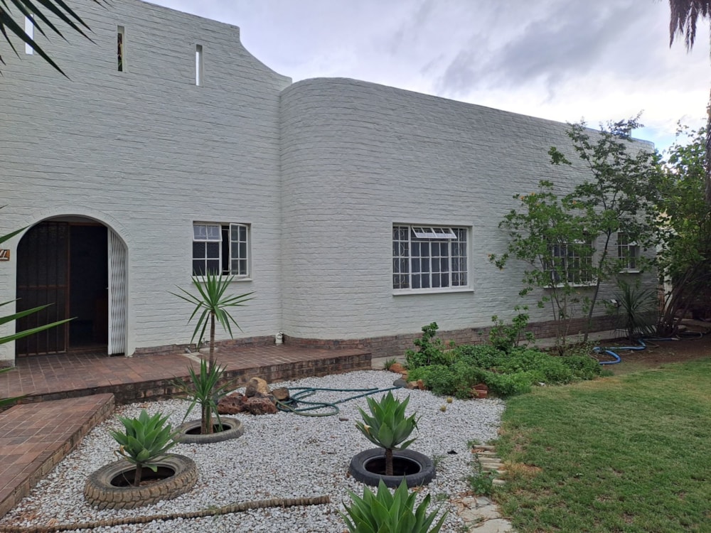House sold in Graaff-Reinet - 1KK1604089 House sold in Graaff-Reinet - 1KK1604089