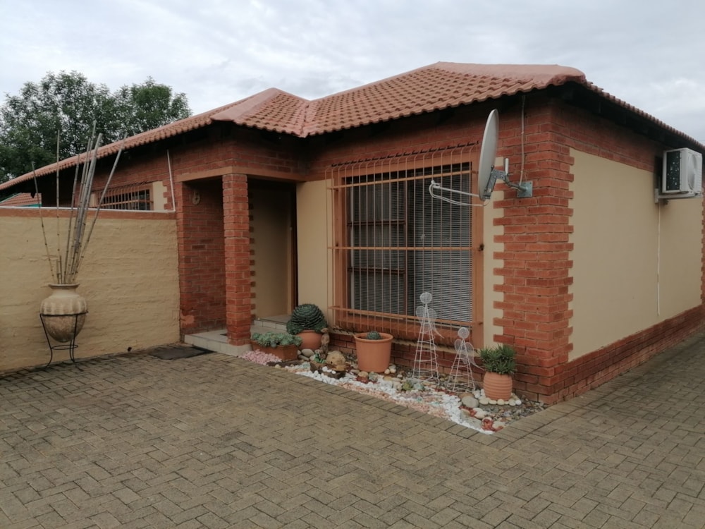 Townhouse for sale in Brandfort - 1BX1727005