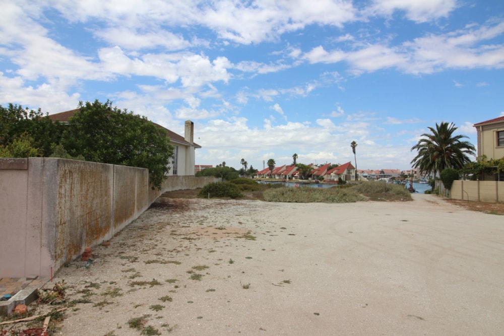 Vacant land for sale in Port Owen - LA1603624