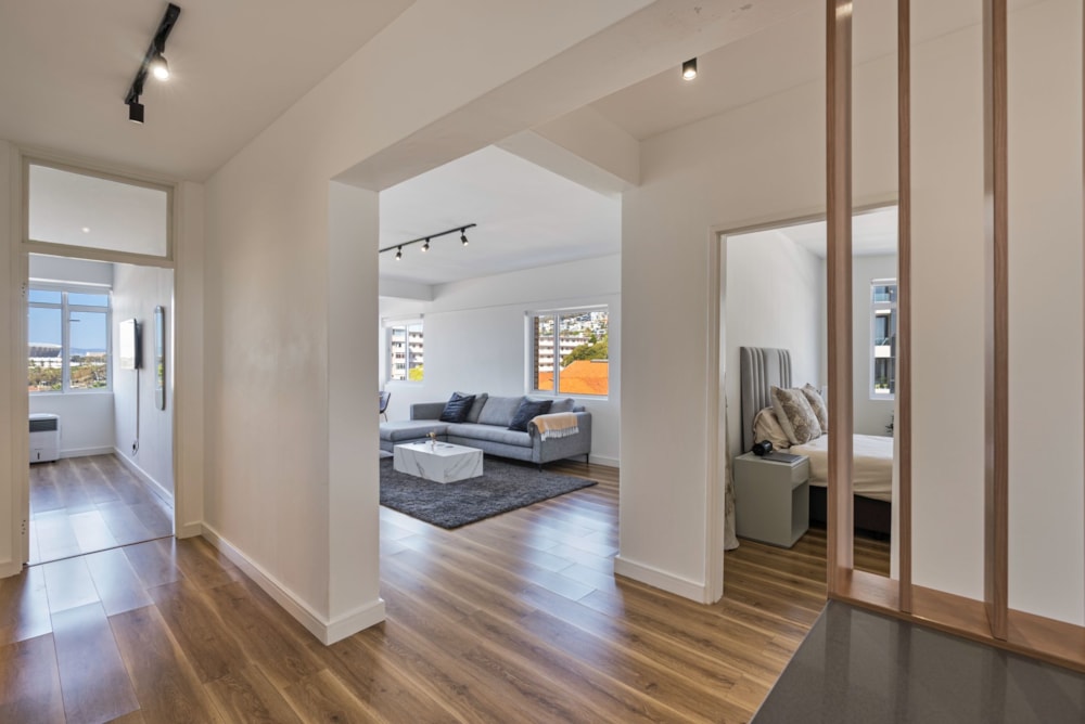 Apartment to rent in Three Anchor Bay - ASL1726327