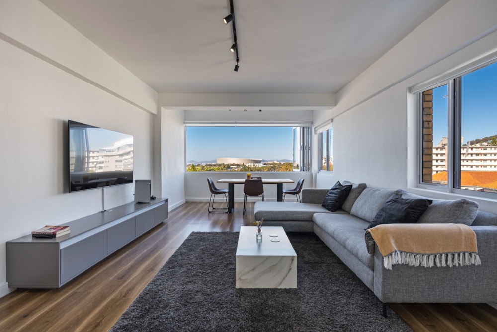 Apartment to rent in Three Anchor Bay - ASL1726327