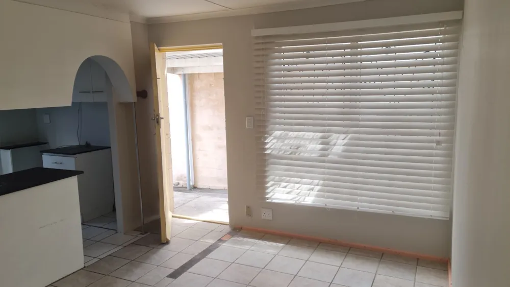 House let in Rocklands, Mitchells Plain - 1MN1744876 House let in Rocklands, Mitchells Plain - 1MN1744876