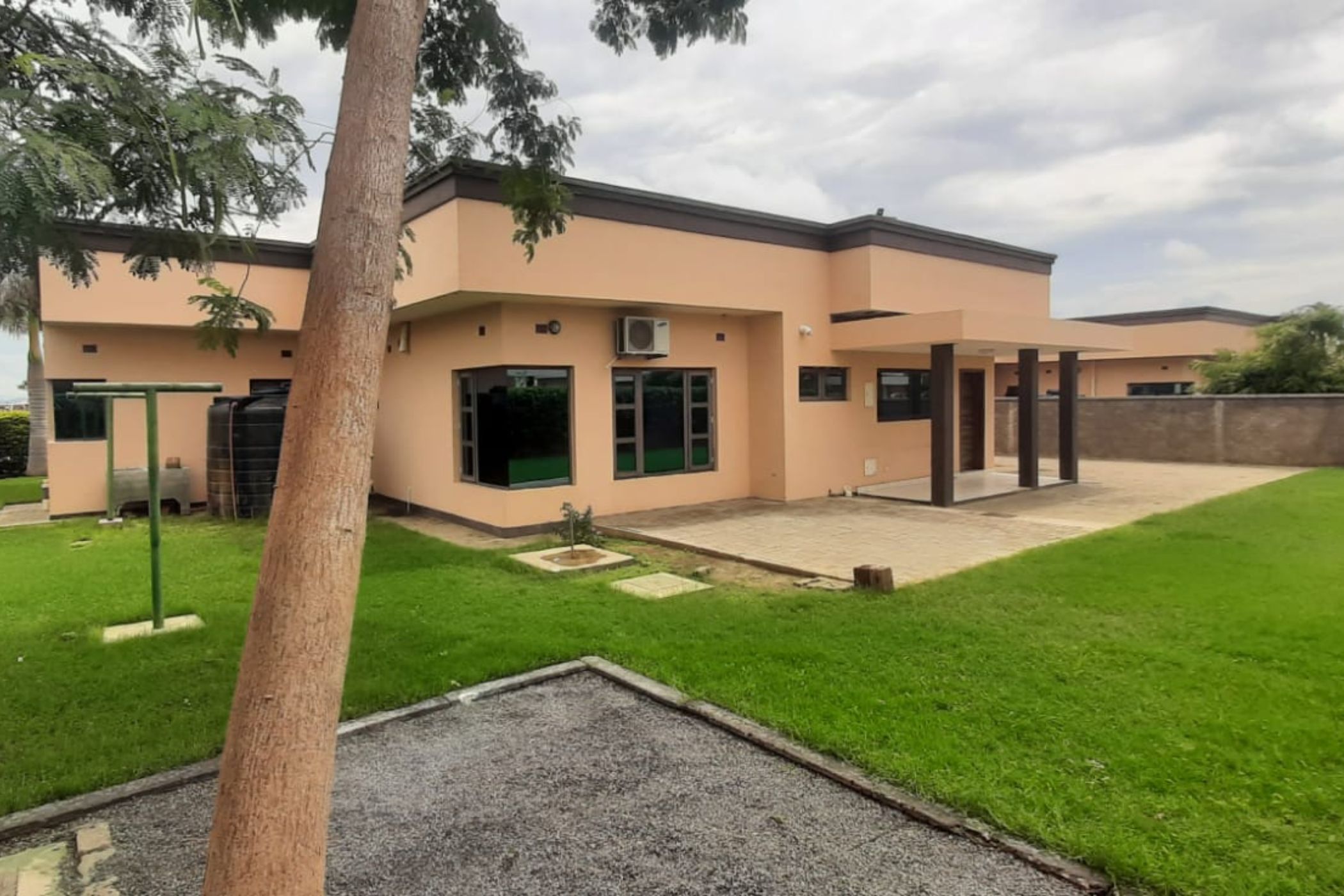 House to rent in Tete, Tete, Mozambique - 3MQ1723402