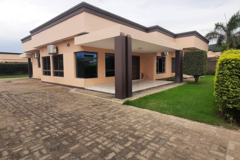 House to rent in Tete, Tete, Mozambique - 3MQ1604406 House to rent in Tete, Tete, Mozambique - 3MQ1604406