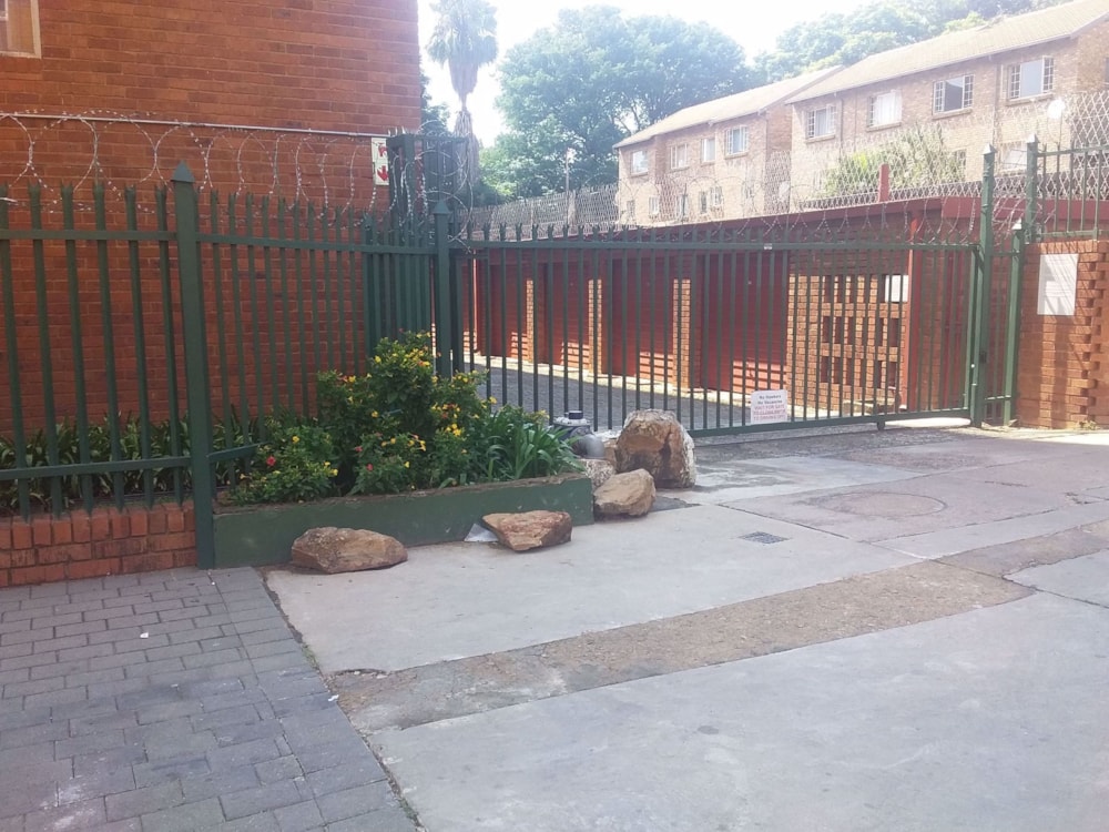 Apartment for sale in Gezina, Pretoria North - PTM1656742