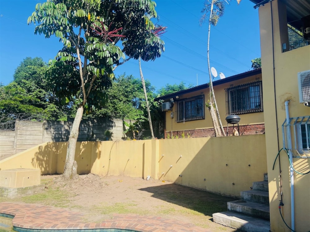 House for sale in Moseley Park - 1PU1604546