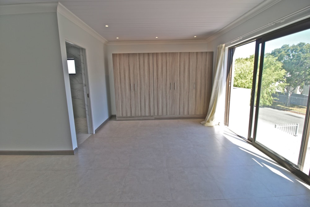 House let in Panorama, Parow - 1PLA1718485 House let in Panorama, Parow - 1PLA1718485