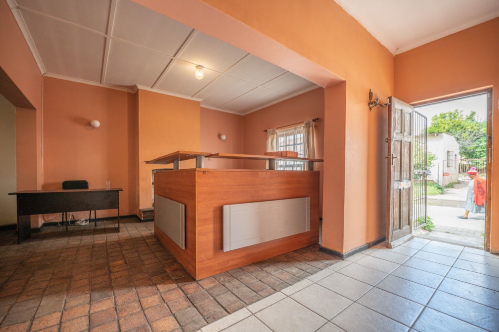 Single-storey house for sale in Grahamstown Central (Makhanda Central)  - 1GC1694750 Single-storey house for sale in Grahamstown Central (Makhanda Central)  - 1GC1694750