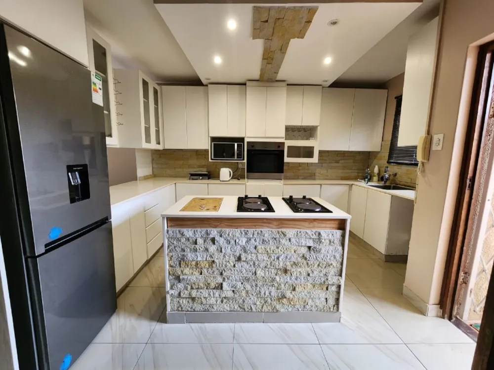 Townhouse for sale in Meer en See - 1RY1711300 Townhouse for sale in Meer en See - 1RY1711300