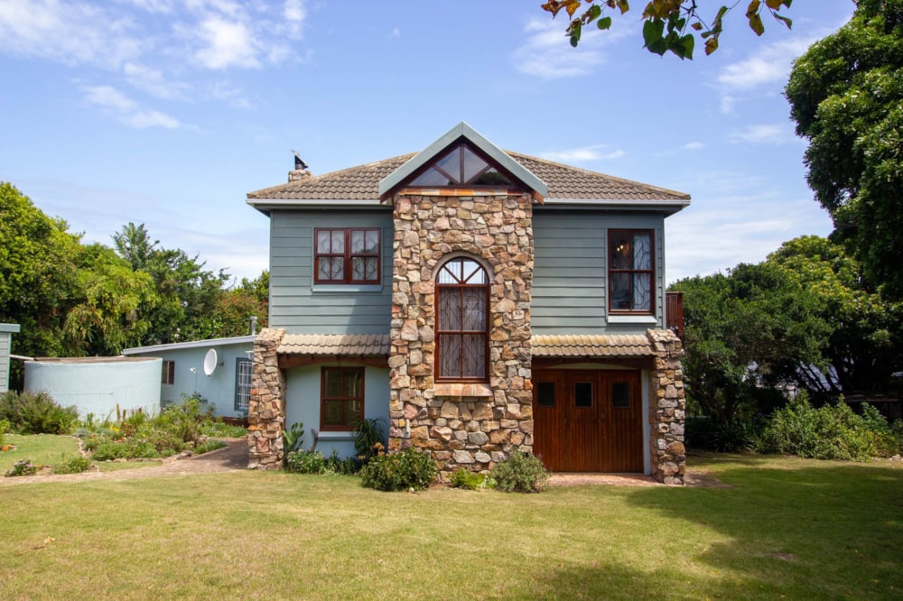 House for sale in Kenton on Sea - 1KO1687602 House for sale in Kenton on Sea - 1KO1687602