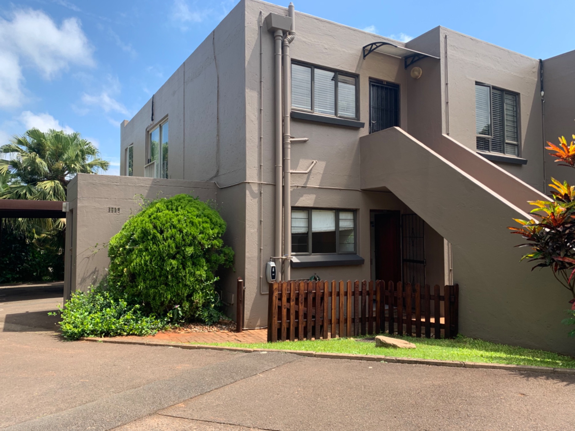 Townhouse let in Sunningdale, uMhlanga - 1ND1706609