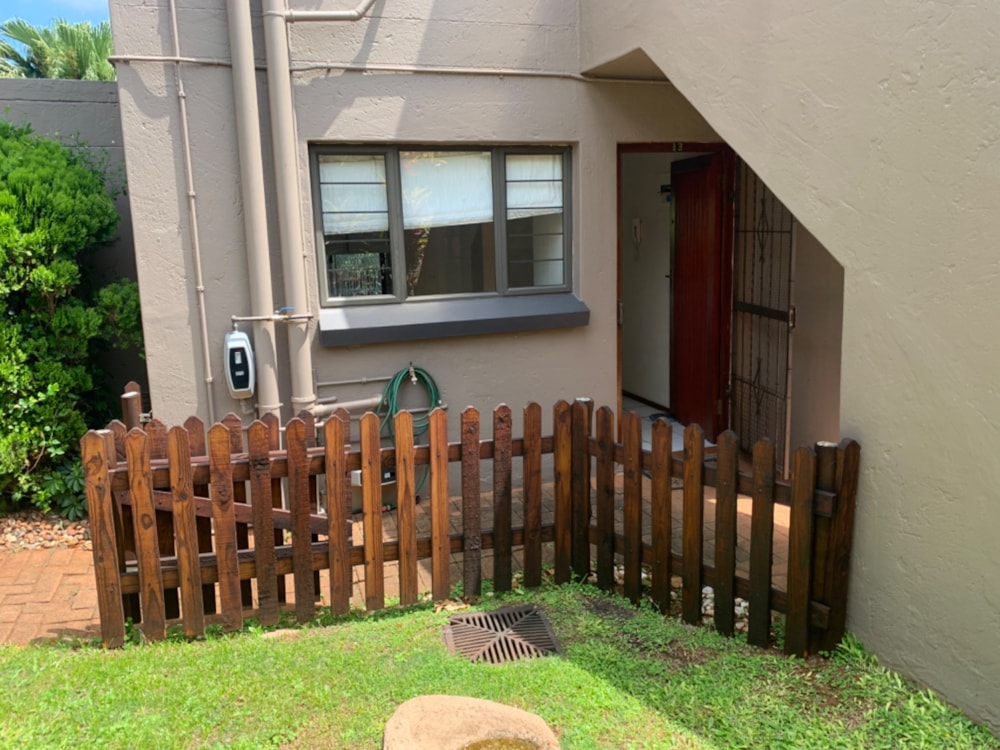 Townhouse let in Sunningdale, uMhlanga - 1ND1706609
