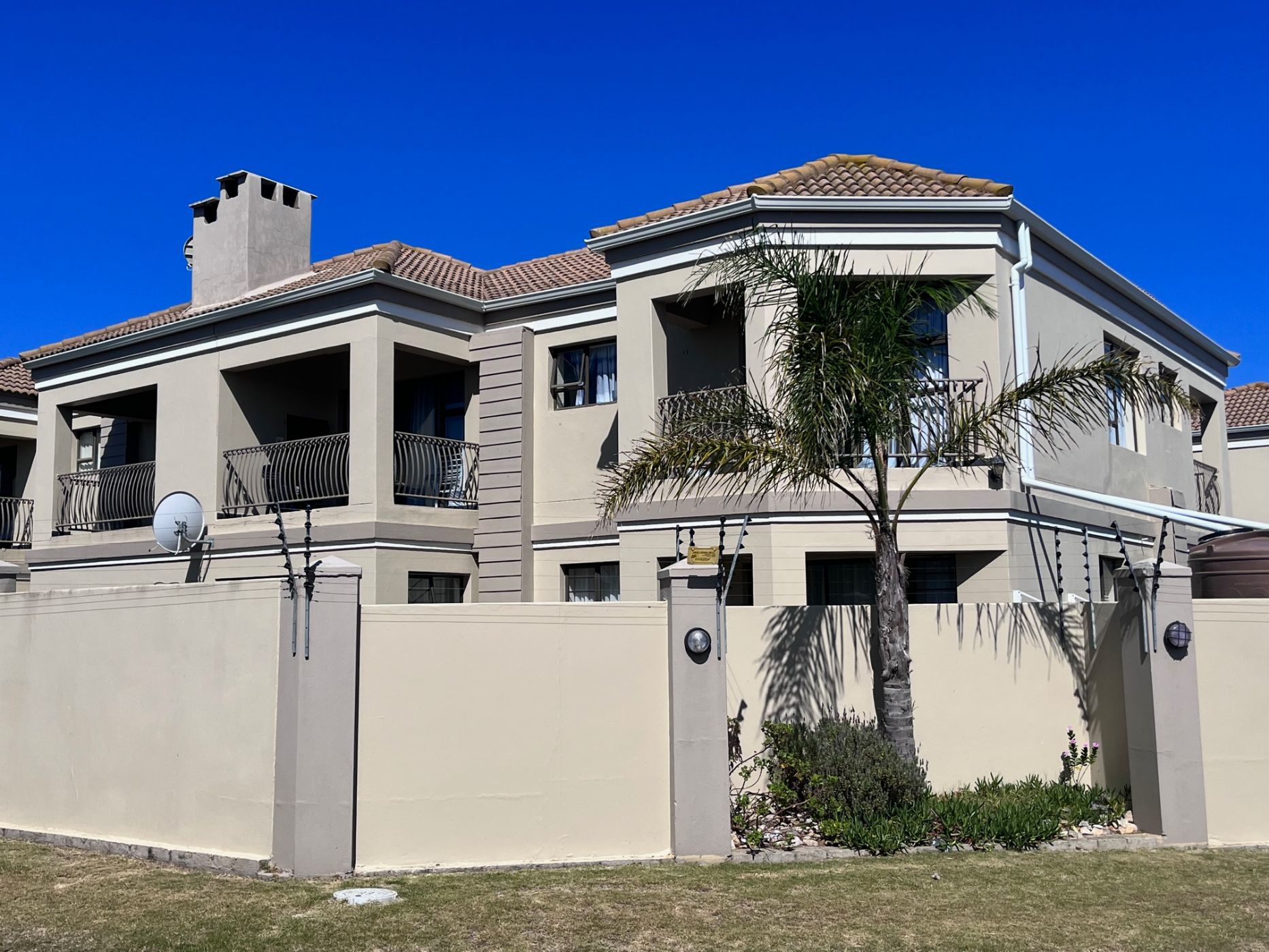 Townhouse for sale in Wave Crest - 1JF1221527