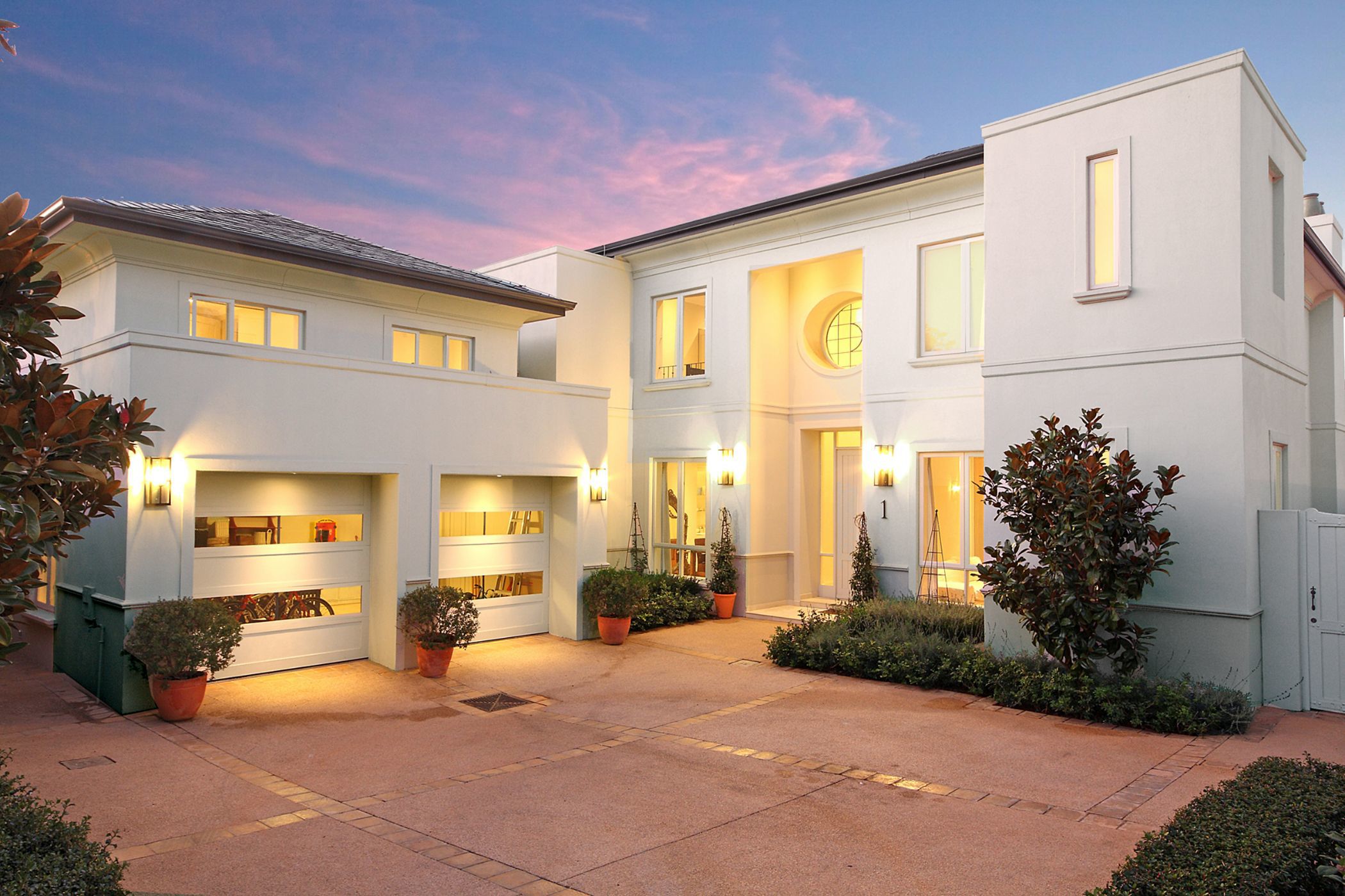 Cluster sold in Hyde Park, Sandton - HP1643302