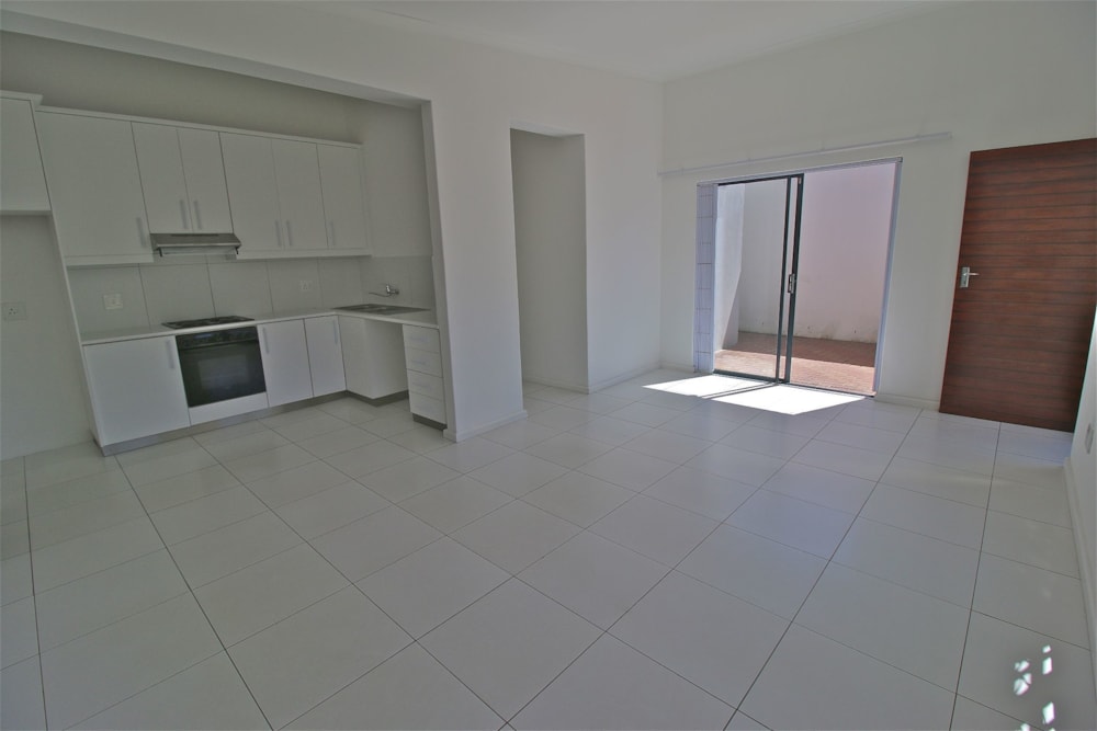 Townhouse for sale in Burgundy Estate - 1PLA1751066 Townhouse for sale in Burgundy Estate - 1PLA1751066