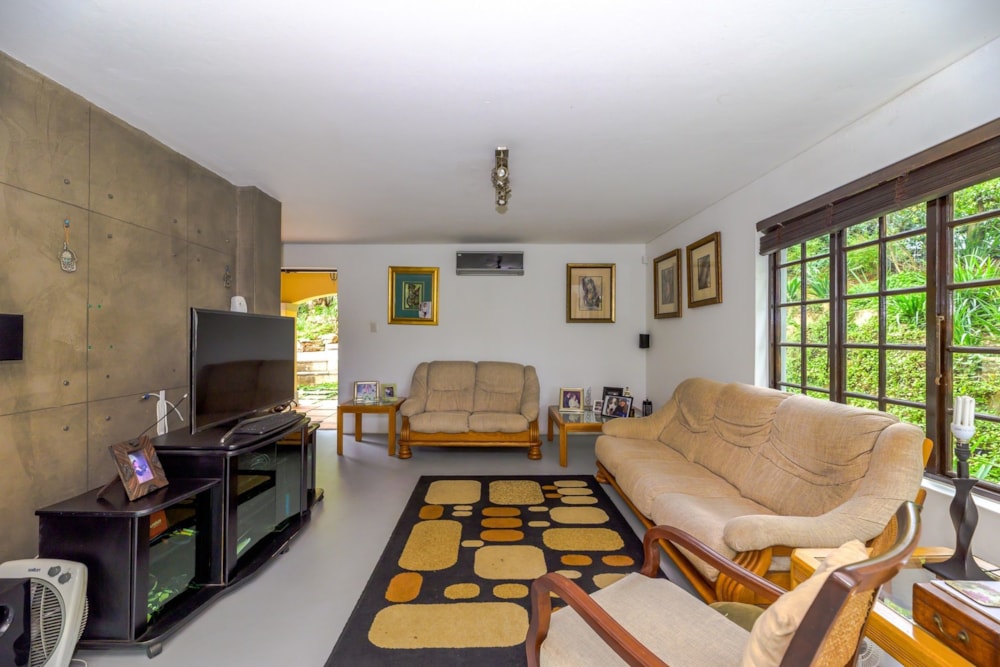 Townhouse for sale in La Lucia - 1ND1732335