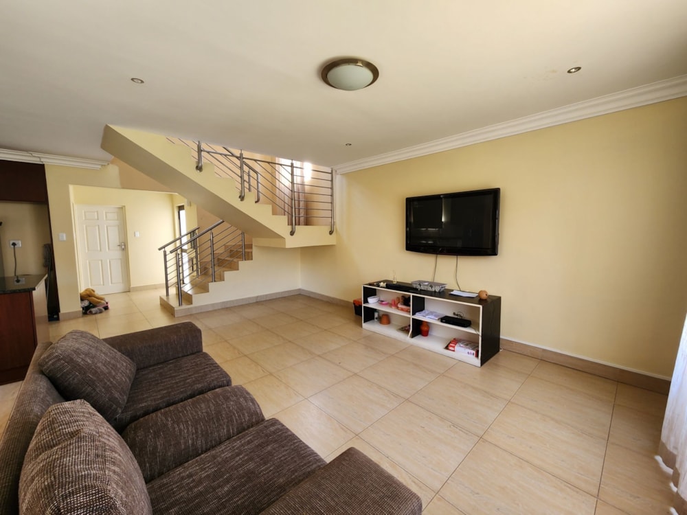 Townhouse sold in Bayswater - 1BX1602251 Townhouse sold in Bayswater - 1BX1602251