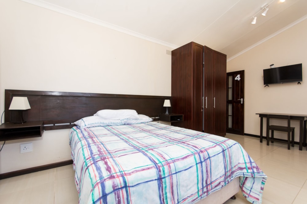 House to rent in Signal Hill, Plettenberg Bay - 1KG1604870