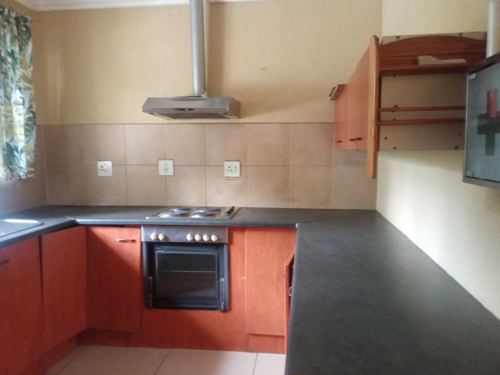 House for sale in Sonheuwel - 1NS1696323 House for sale in Sonheuwel - 1NS1696323