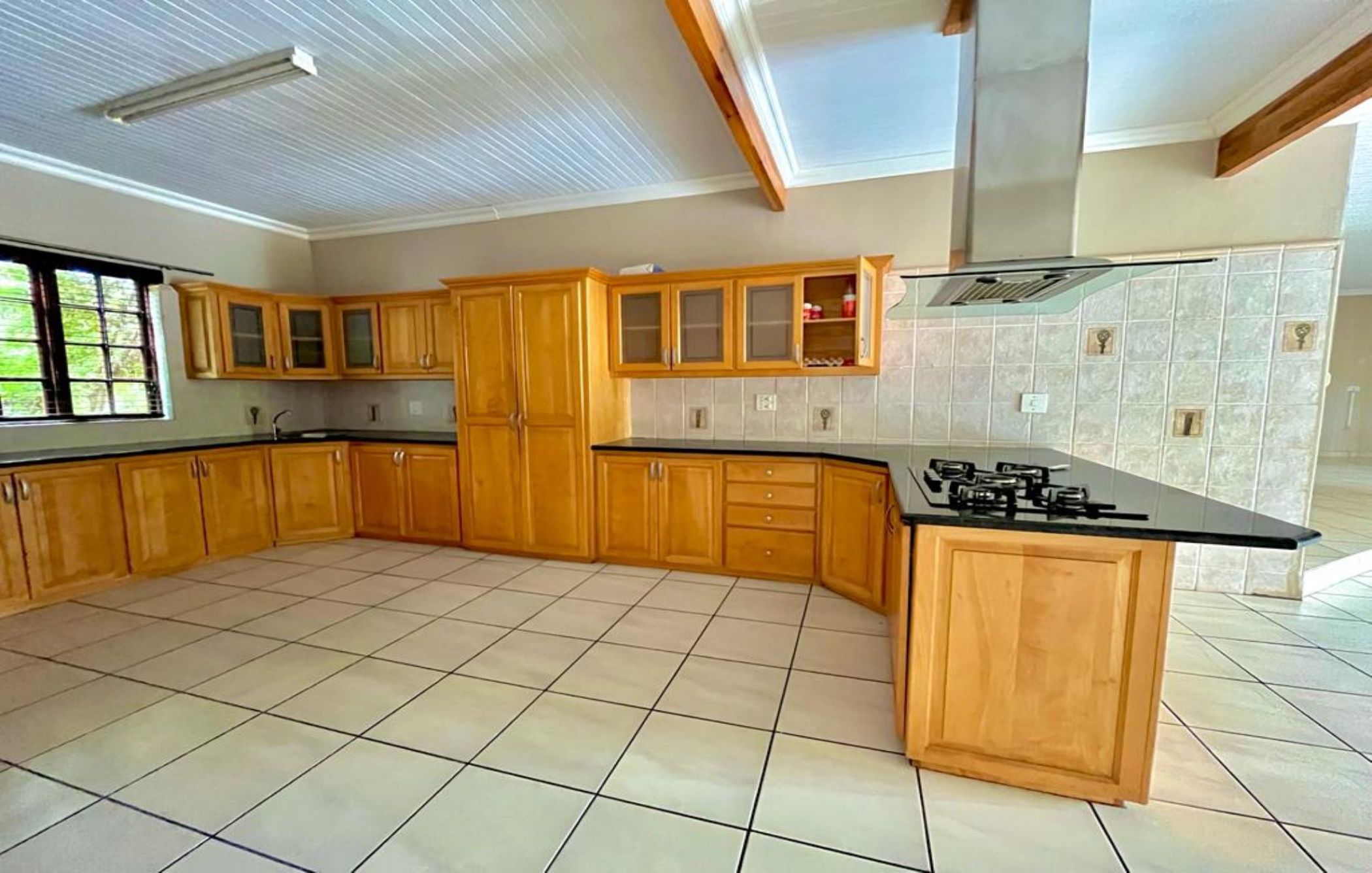 House for sale in Sonheuwel - View 4
