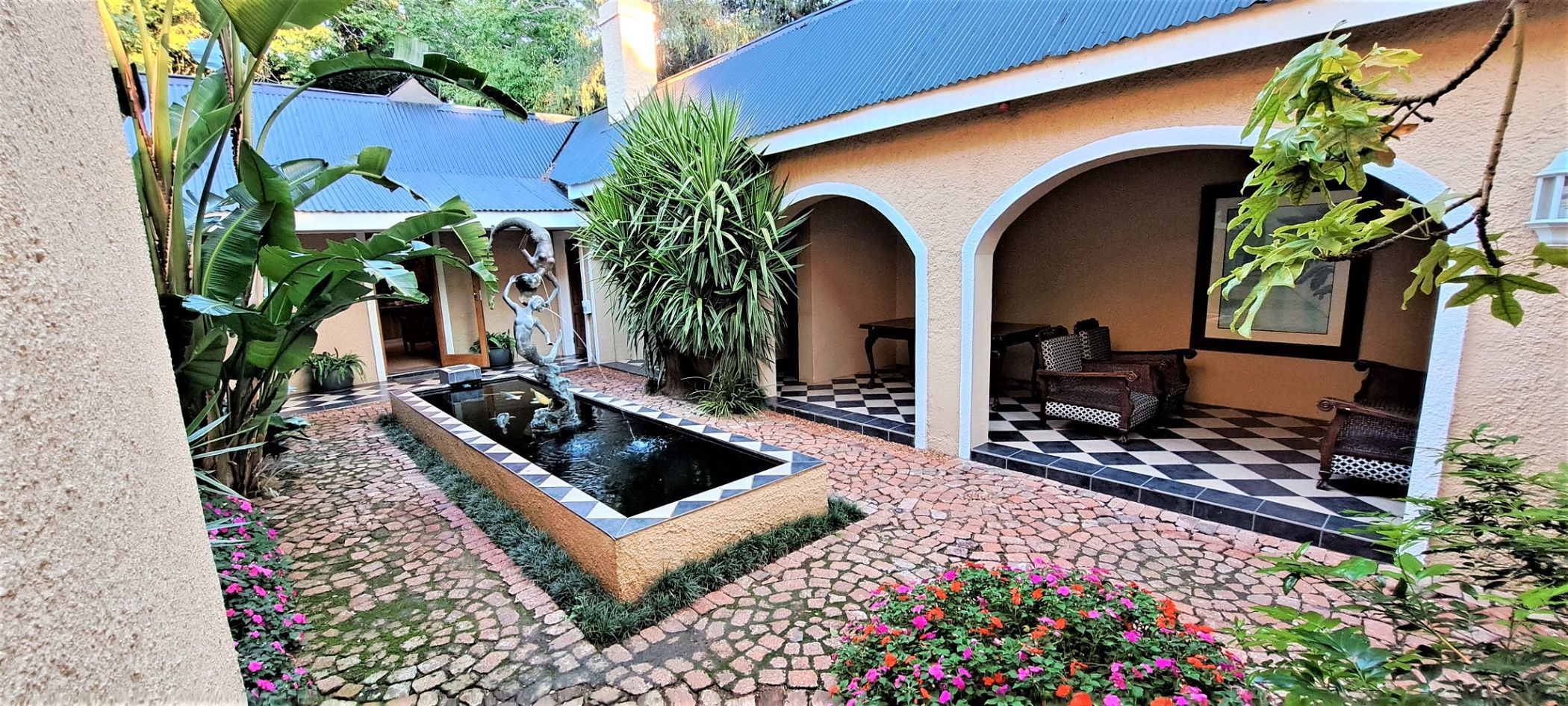 House for sale in Waverley, Bloemfontein - 1BX1608201