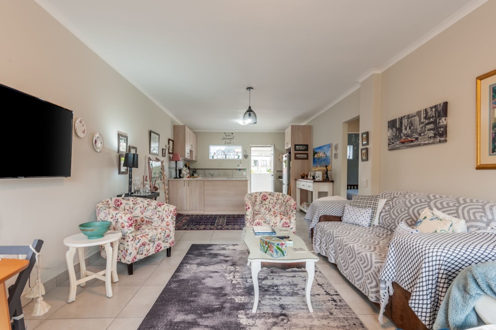 Apartment sold in Fish Hoek - FH1695067 Apartment sold in Fish Hoek - FH1695067