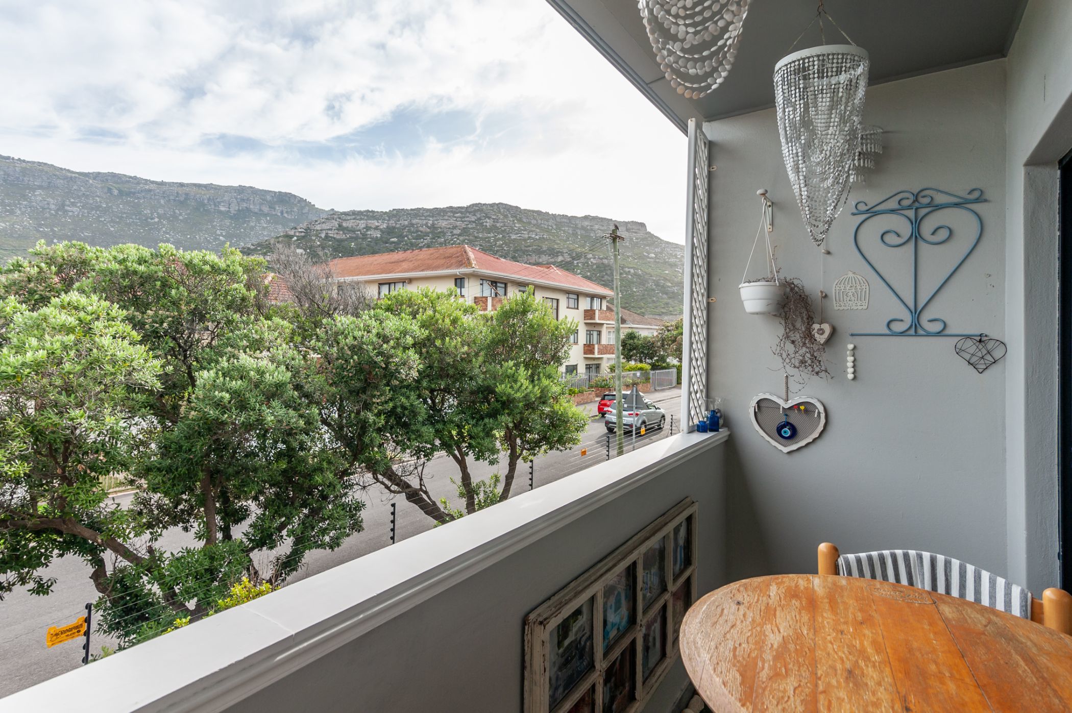 Apartment sold in Fish Hoek - FH1695067