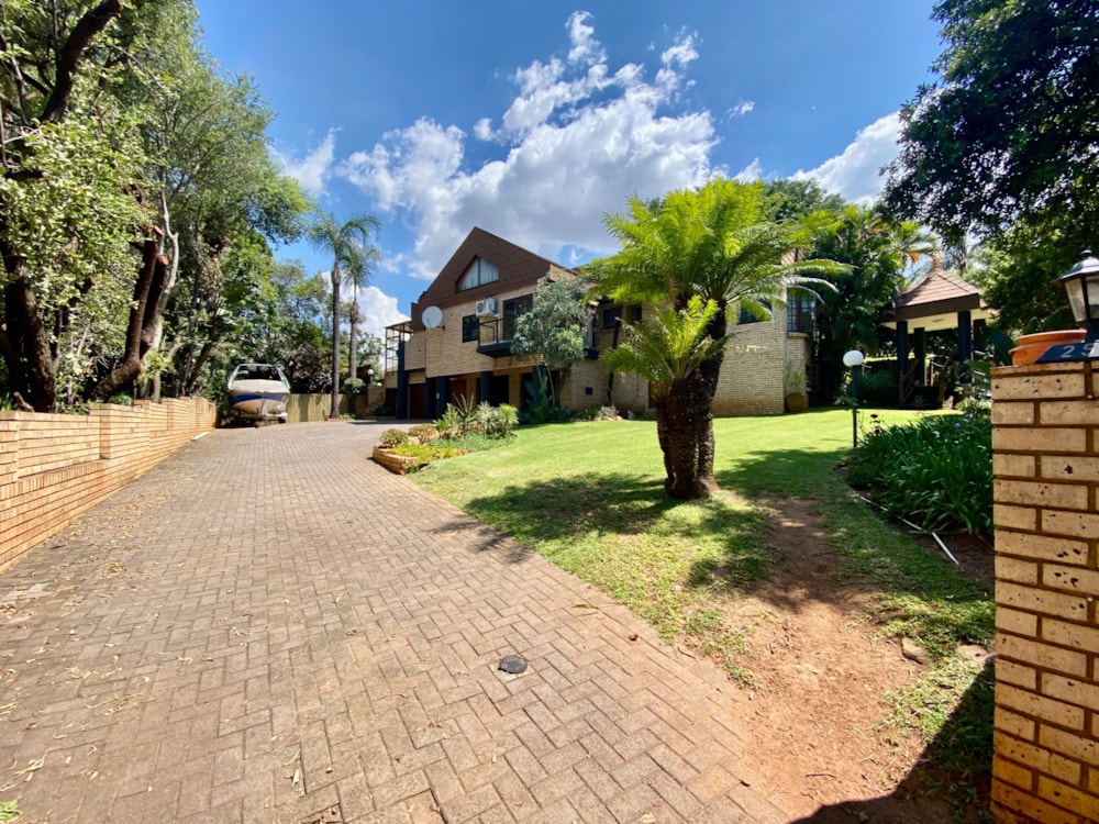 House for sale in Safari Gardens - 1RU1607167 House for sale in Safari Gardens - 1RU1607167