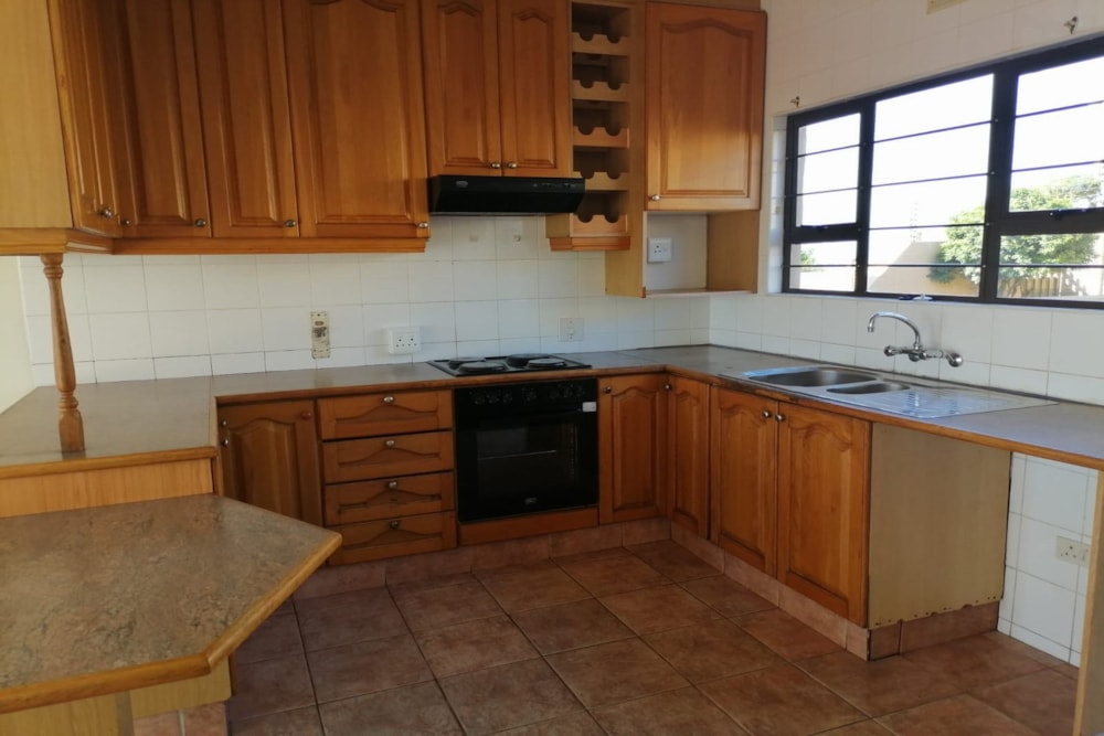 Apartment for sale in Illovo Beach - 1WB1719164 Apartment for sale in Illovo Beach - 1WB1719164