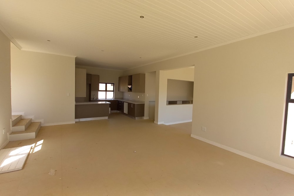 House let in Mount Royal Golf & Country Estate - 1SJ1694378 House let in Mount Royal Golf & Country Estate - 1SJ1694378