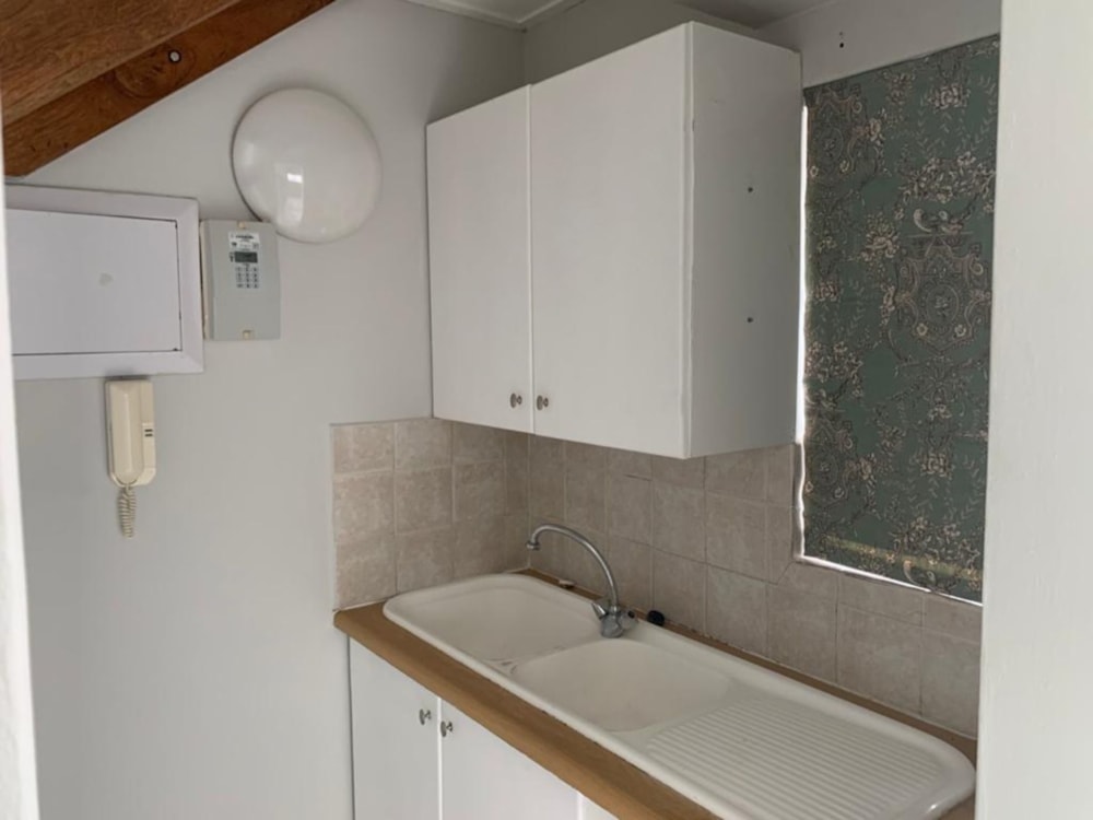 Double-storey apartment let in Sunnyside, Grahamstown, Makhanda - 1GC1710511 Double-storey apartment let in Sunnyside, Grahamstown, Makhanda - 1GC1710511