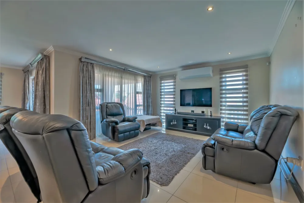Townhouse sold in Izinga - 1ND1607495