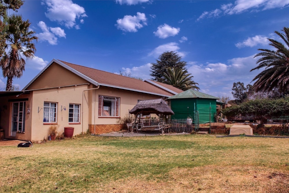 Smallholding for sale in Bredell - EN1600325 Smallholding for sale in Bredell - EN1600325