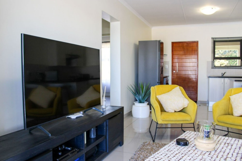 Apartment for sale in Pomona - KTP1606174