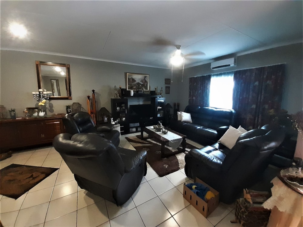 House for sale in Tzaneen Rural - 1TA1553605 House for sale in Tzaneen Rural - 1TA1553605