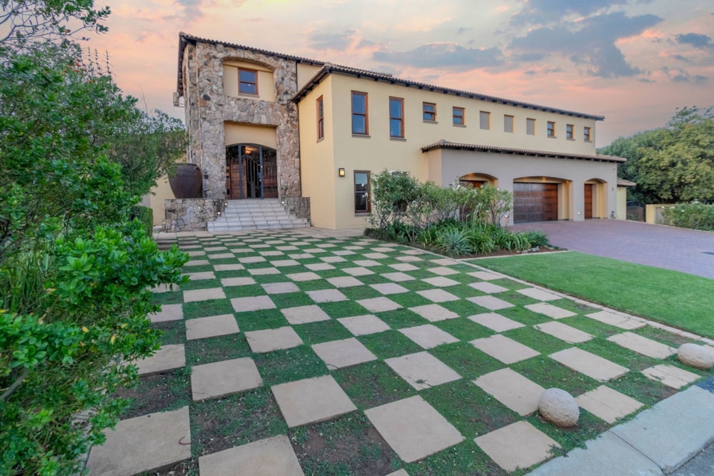 House for sale in Aspen Hills Nature Reserve - 1GV1665110 House for sale in Aspen Hills Nature Reserve - 1GV1665110