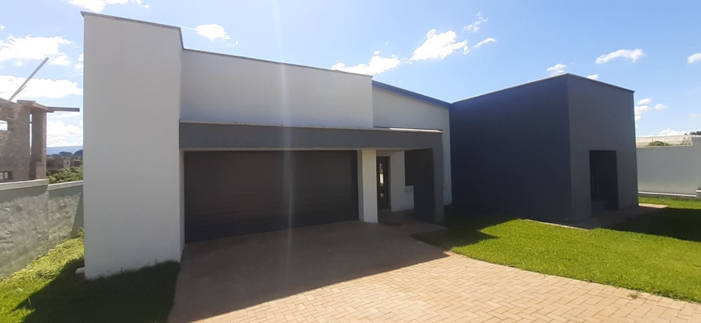 House for sale in Riverside Estate, Tzaneen - 1TA1568025 House for sale in Riverside Estate, Tzaneen - 1TA1568025