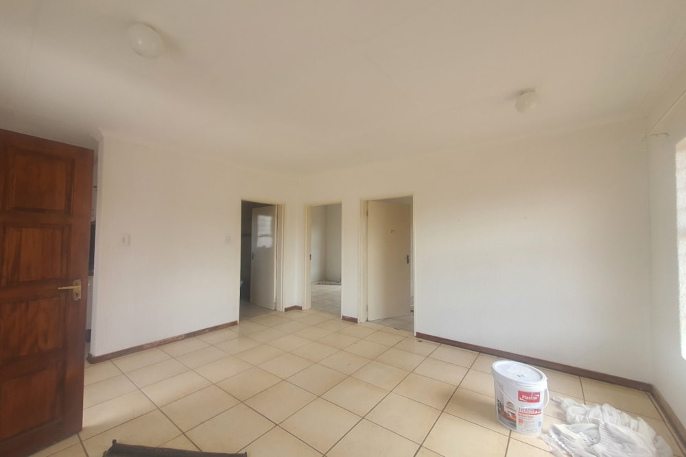 House let in Roodepan - 1KJ1679864 House let in Roodepan - 1KJ1679864