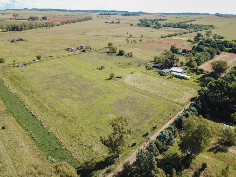 Smallholding sold in Bains Vlei - 1BX1720500