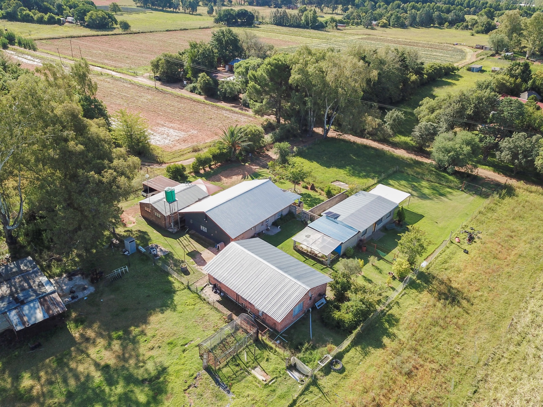 Smallholding for sale in Bains Vlei - 1BX1712673