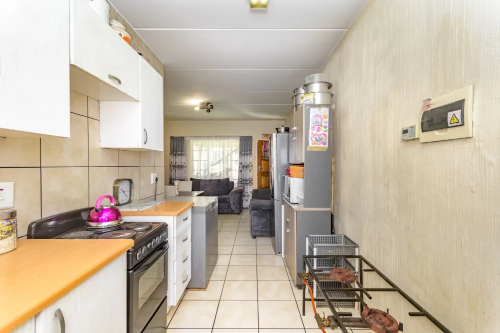Townhouse sold in Comet - BOK1607847 Townhouse sold in Comet - BOK1607847