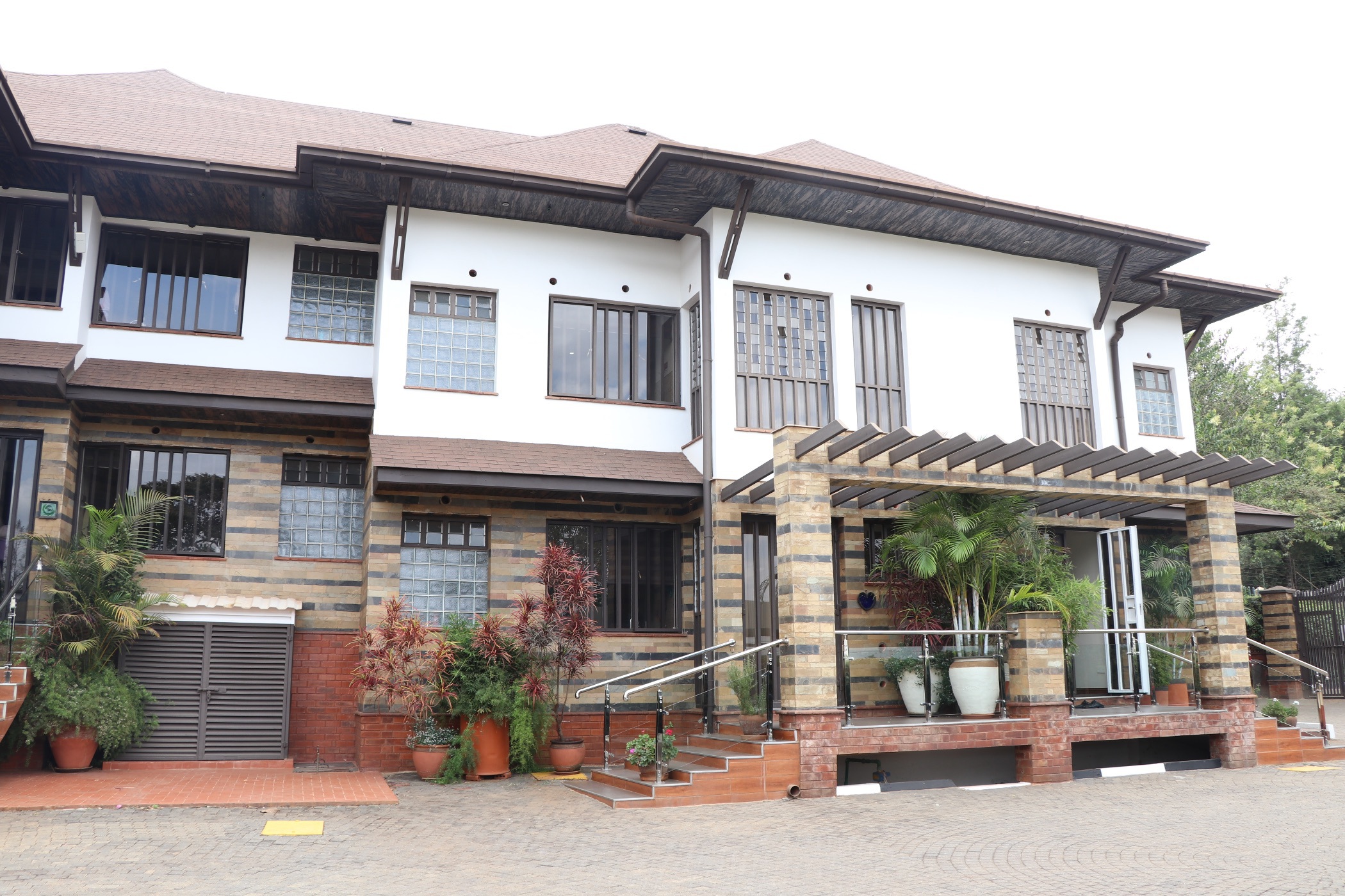 Apartment to rent in Runda , Kenya - 3KE1612948