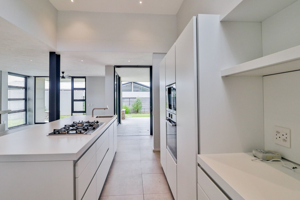 Double-storey house for sale in The Rest - 1NS1605553 Double-storey house for sale in The Rest - 1NS1605553